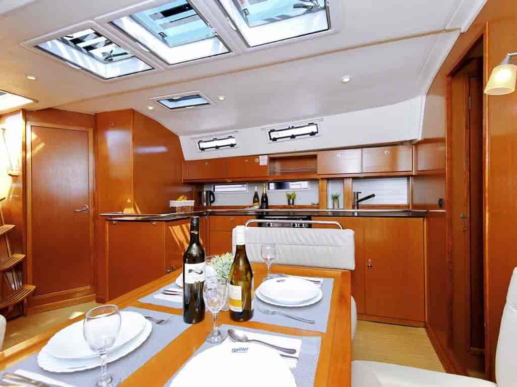 Boat picture 14
