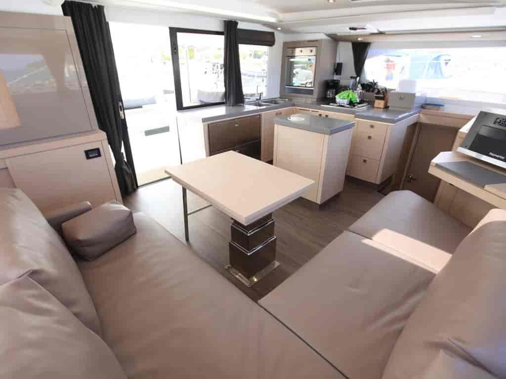 Boat picture 13