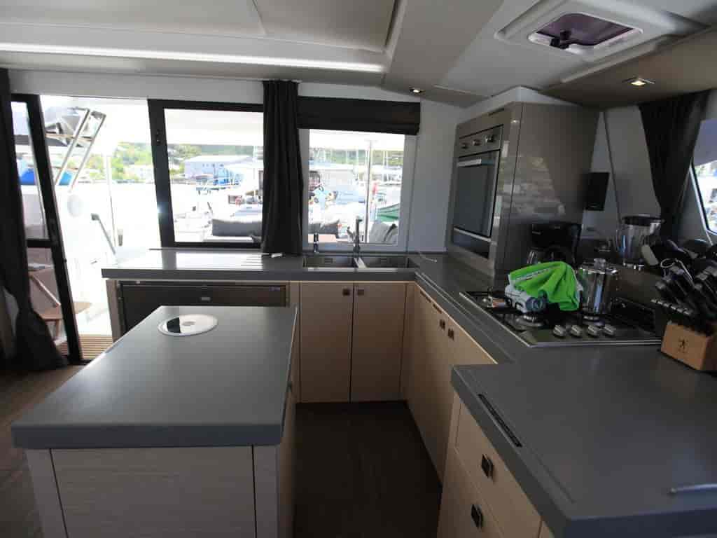 Boat picture 15