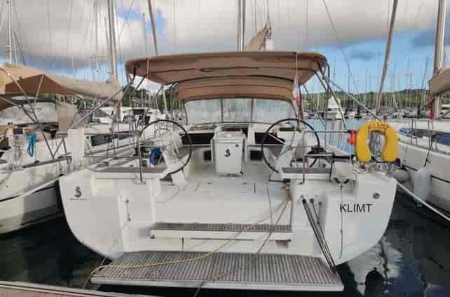 Photo of undefined, image 1 of 16