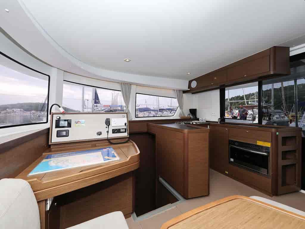 Boat picture 14