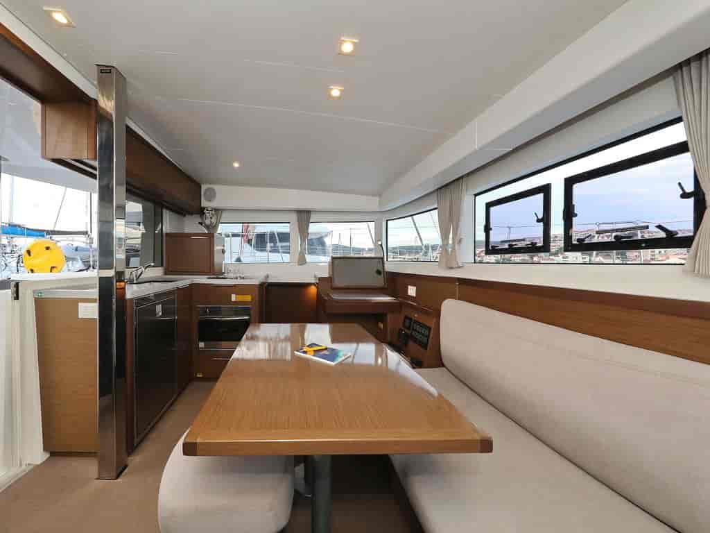 Boat picture 12