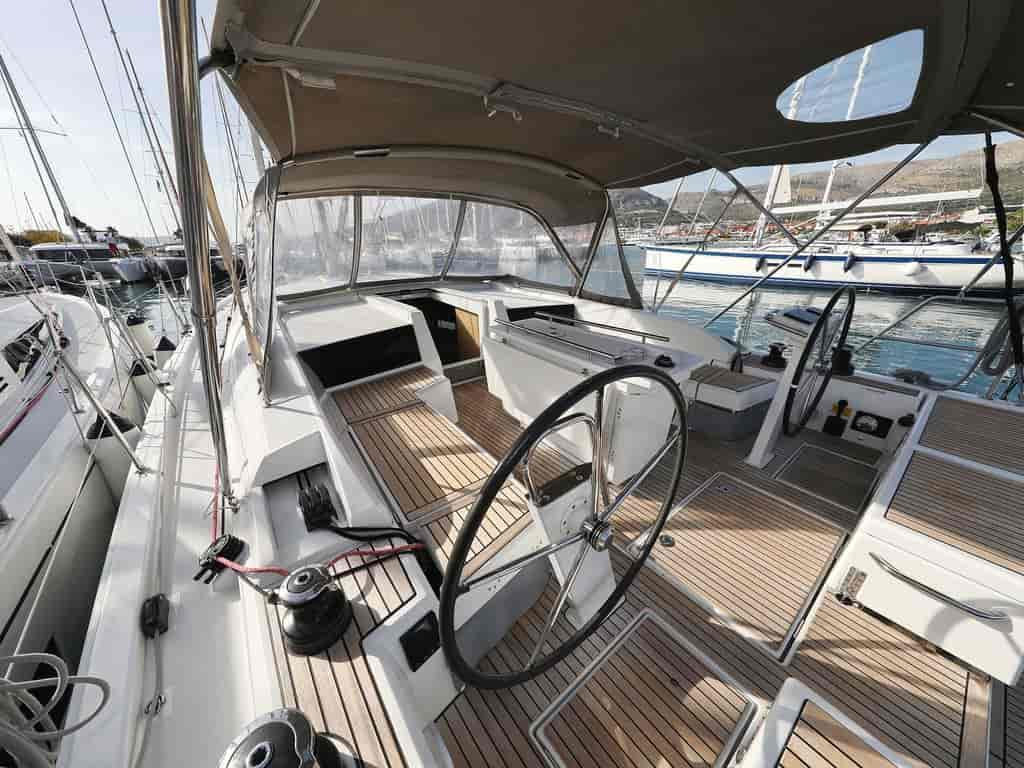 Boat picture 9