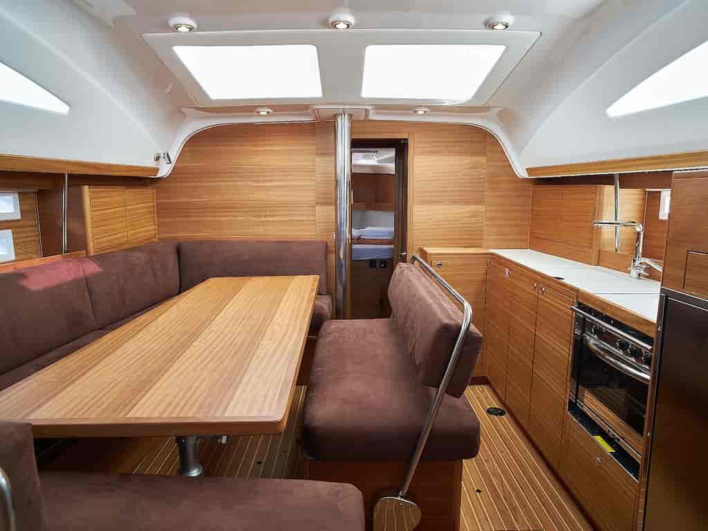 Boat picture 9