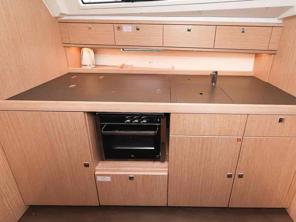 Boat picture 17