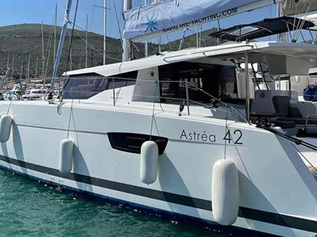 Boat picture 17