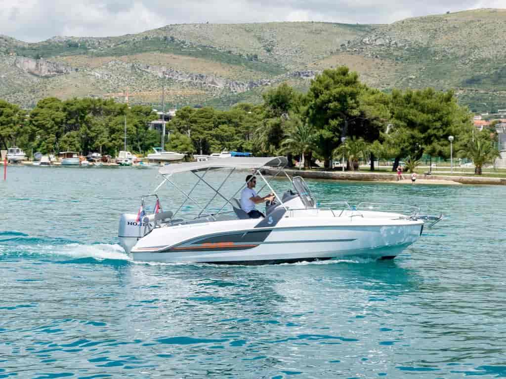 Boat picture 15
