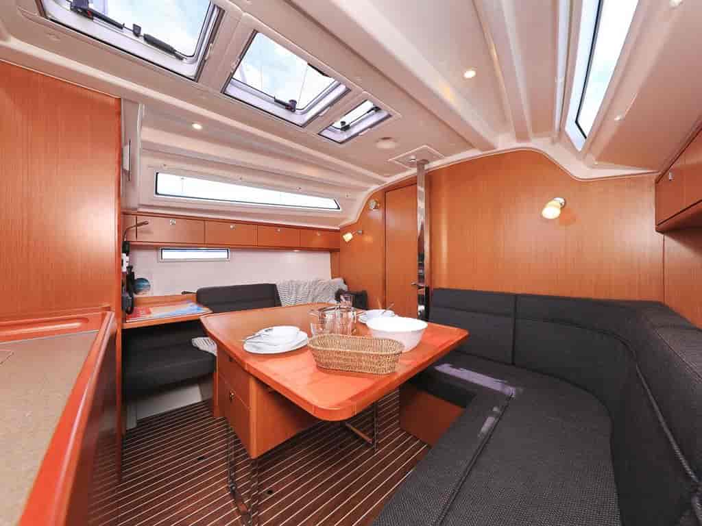 Boat picture 13