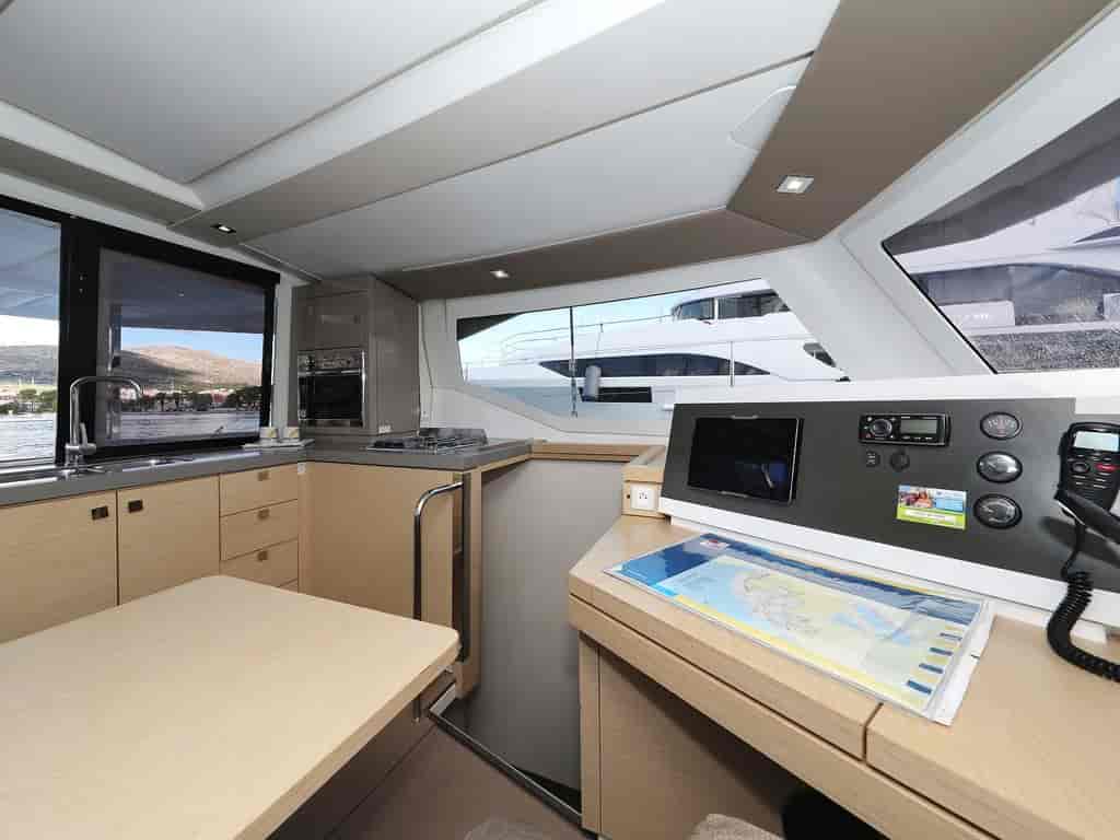 Boat picture 19