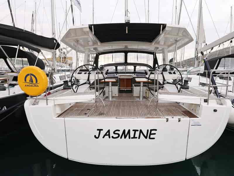 Photo of Jasmine, image 1 of 5