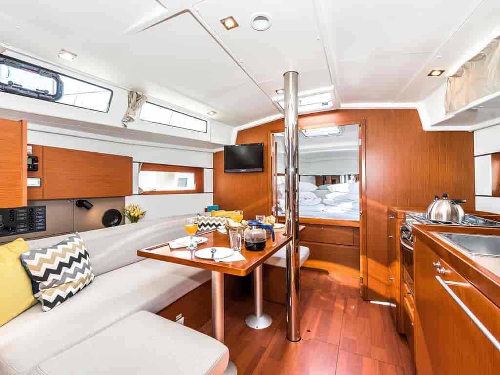 Boat picture 12