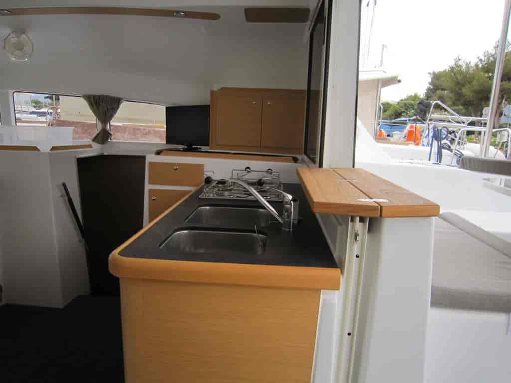 Boat picture 13