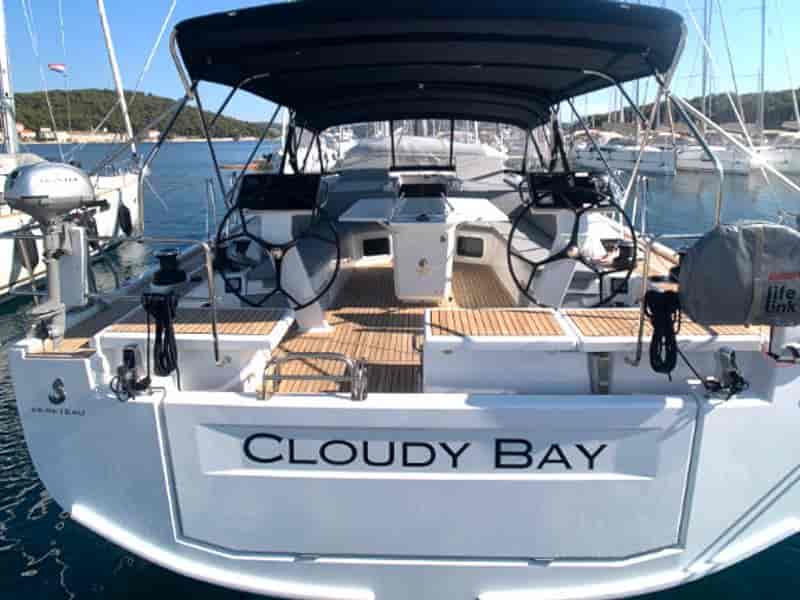 Photo of undefined, image 1 of 28
