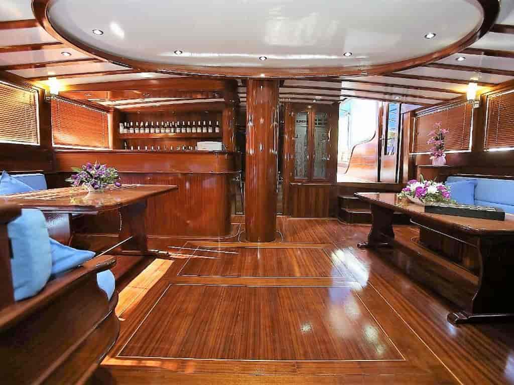Boat picture 9
