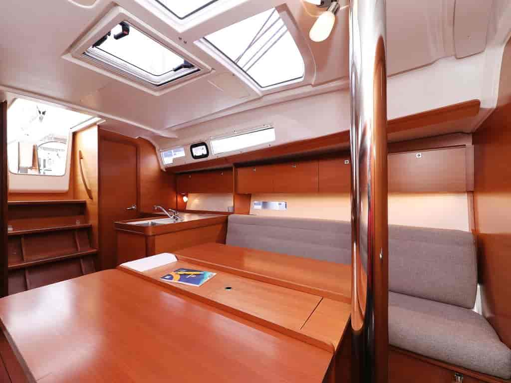 Boat picture 16