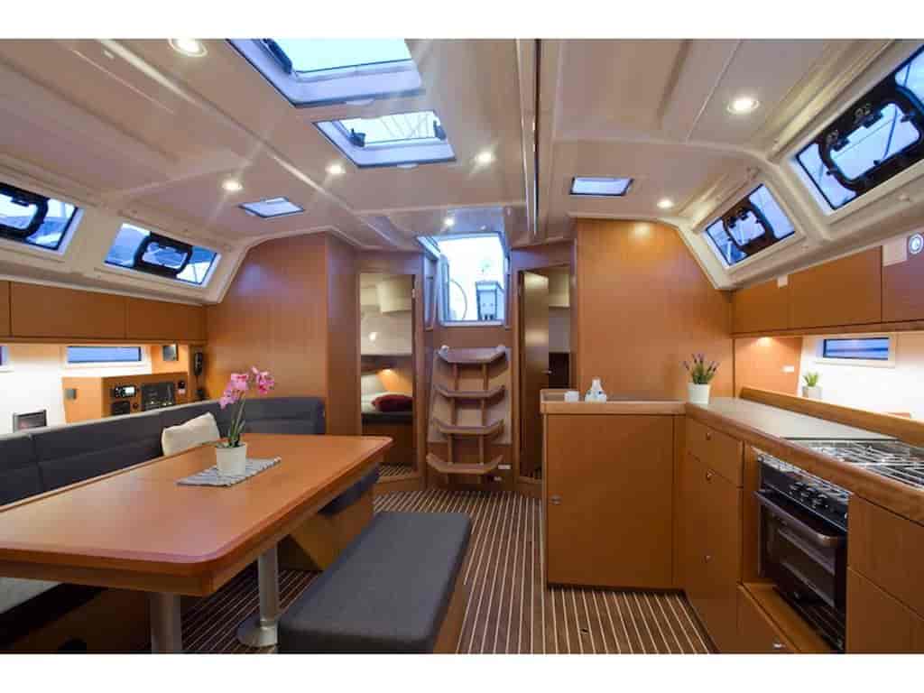 Boat picture 9