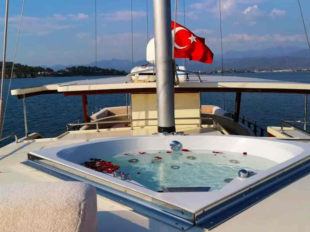 Boat picture 16