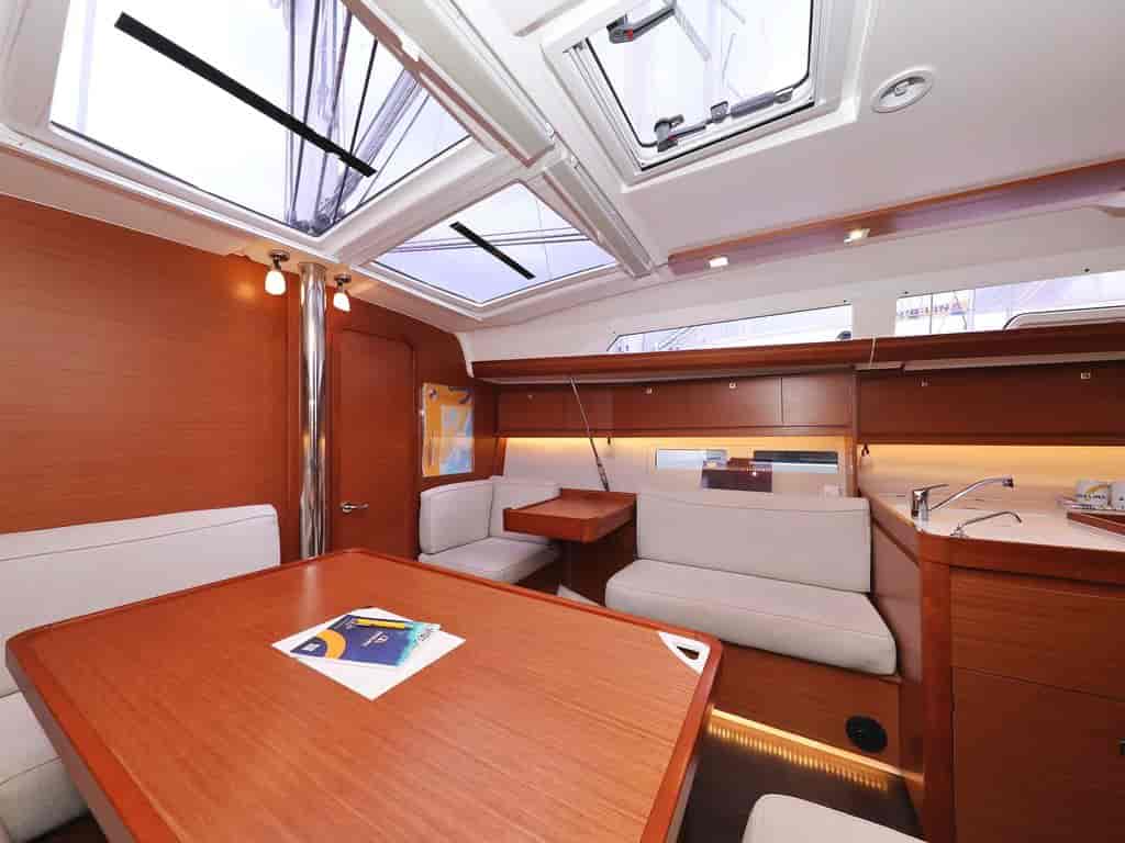 Boat picture 16