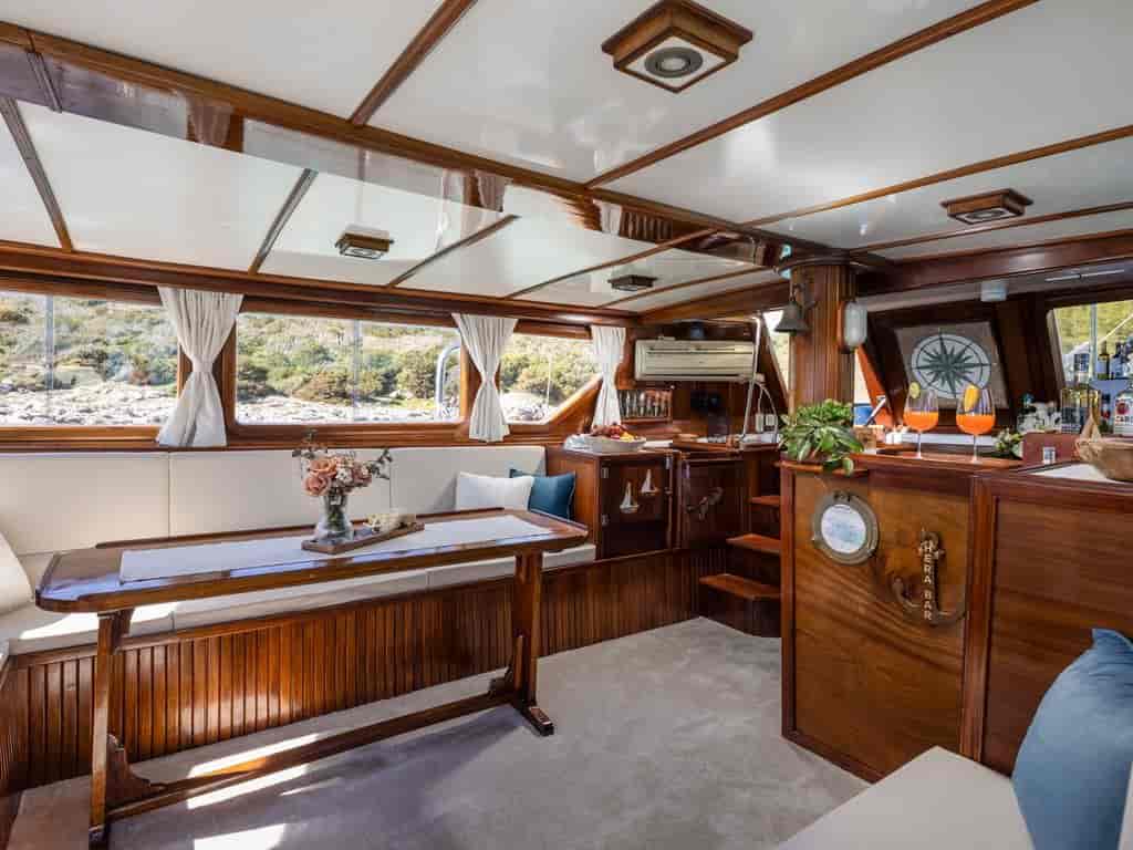 Boat picture 17