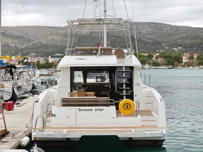 Boat picture 1