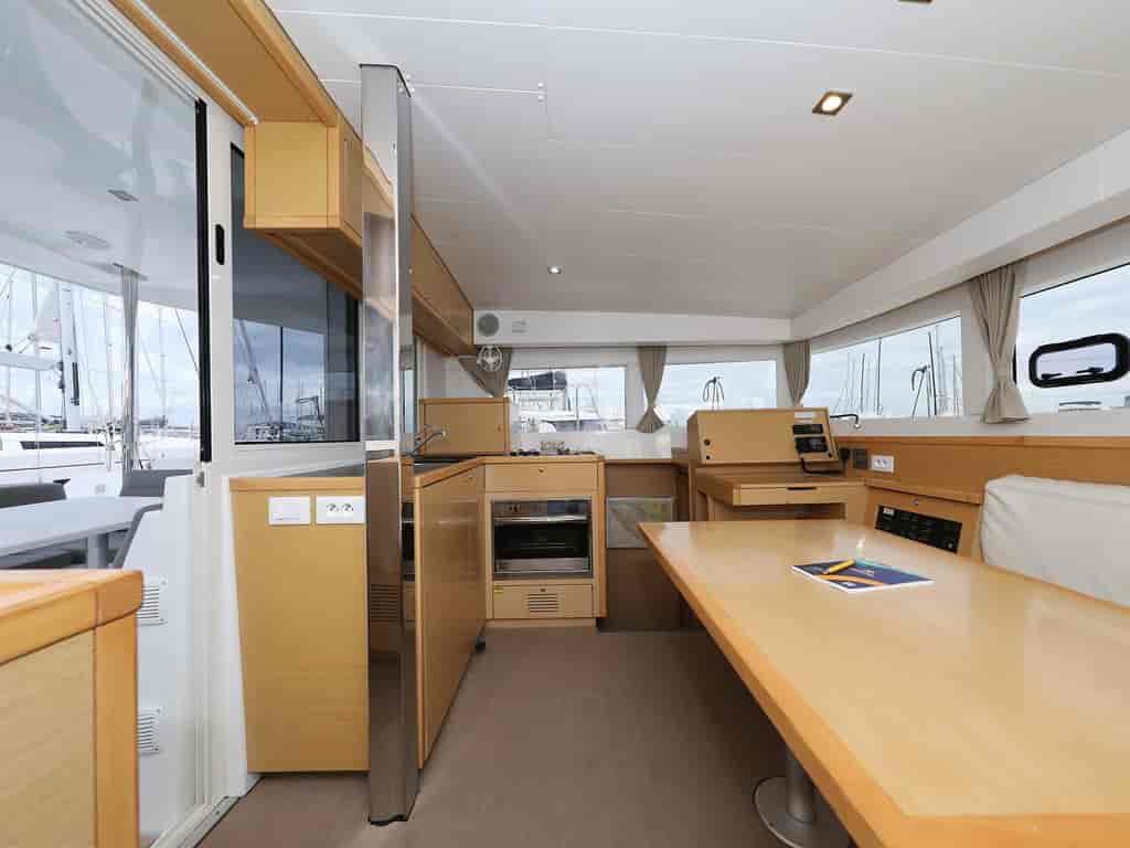 Boat picture 13