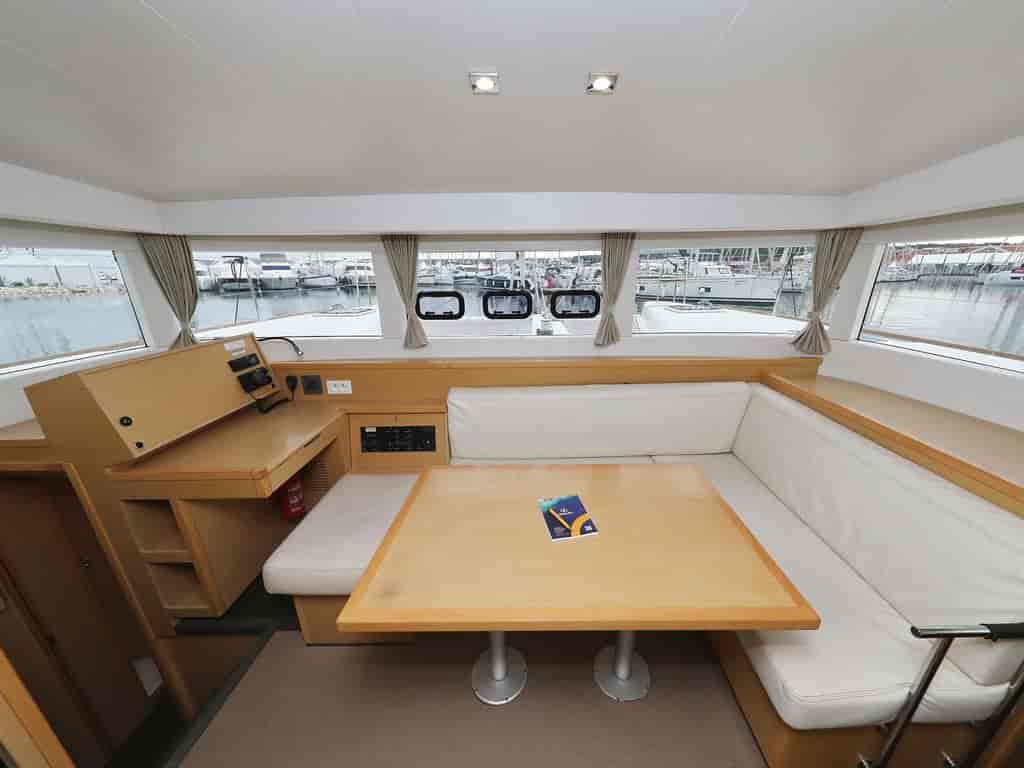 Boat picture 17
