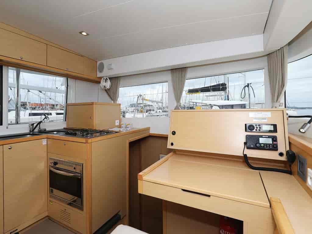 Boat picture 19