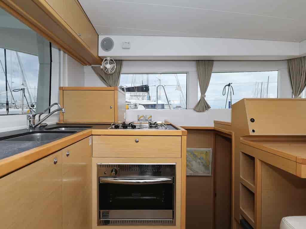 Boat picture 20
