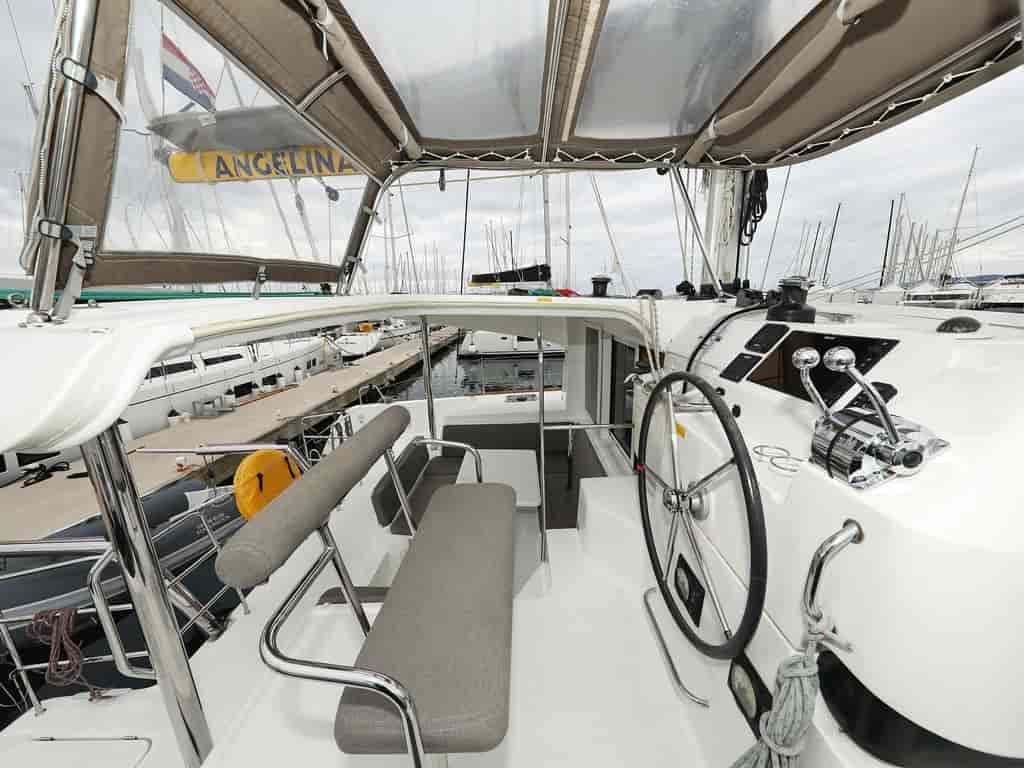 Boat picture 9