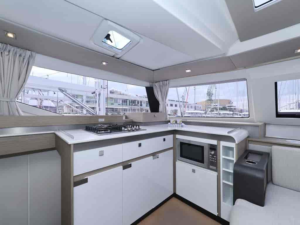 Boat picture 13