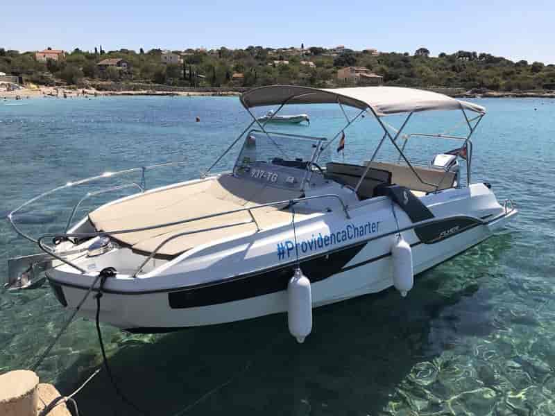 Photo of Beneteau Flyer 7.7 Sun Deck, image 1 of 5