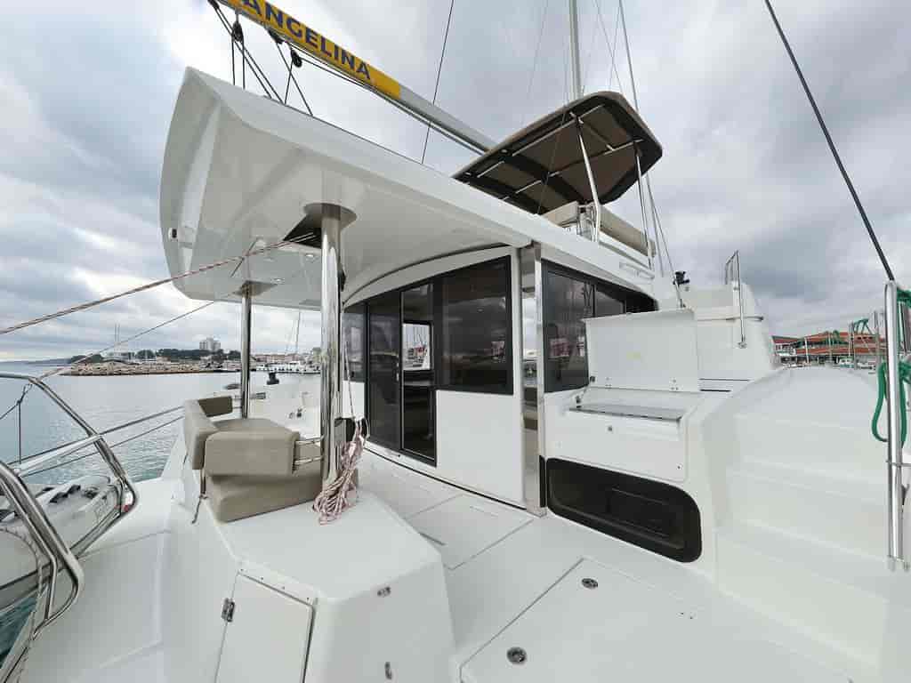 Photo 3 of Triton