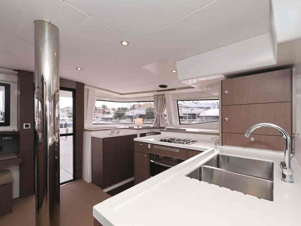 Boat picture 19