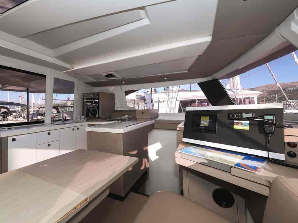 Boat picture 18