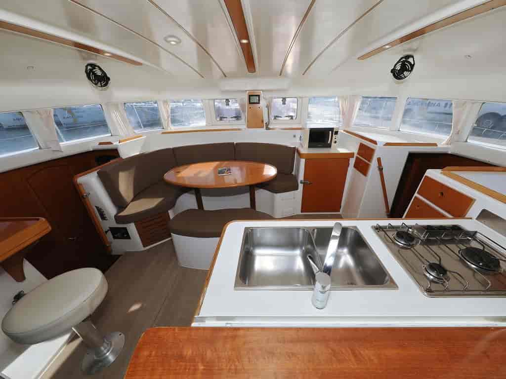 Boat picture 14