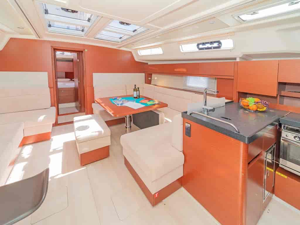 Boat picture 9