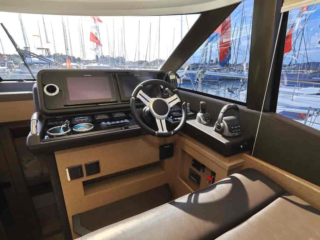 Boat picture 16