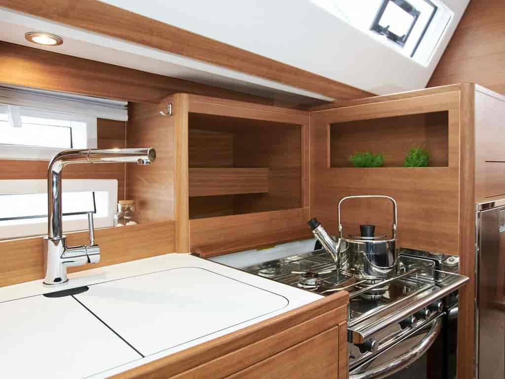 Boat picture 13