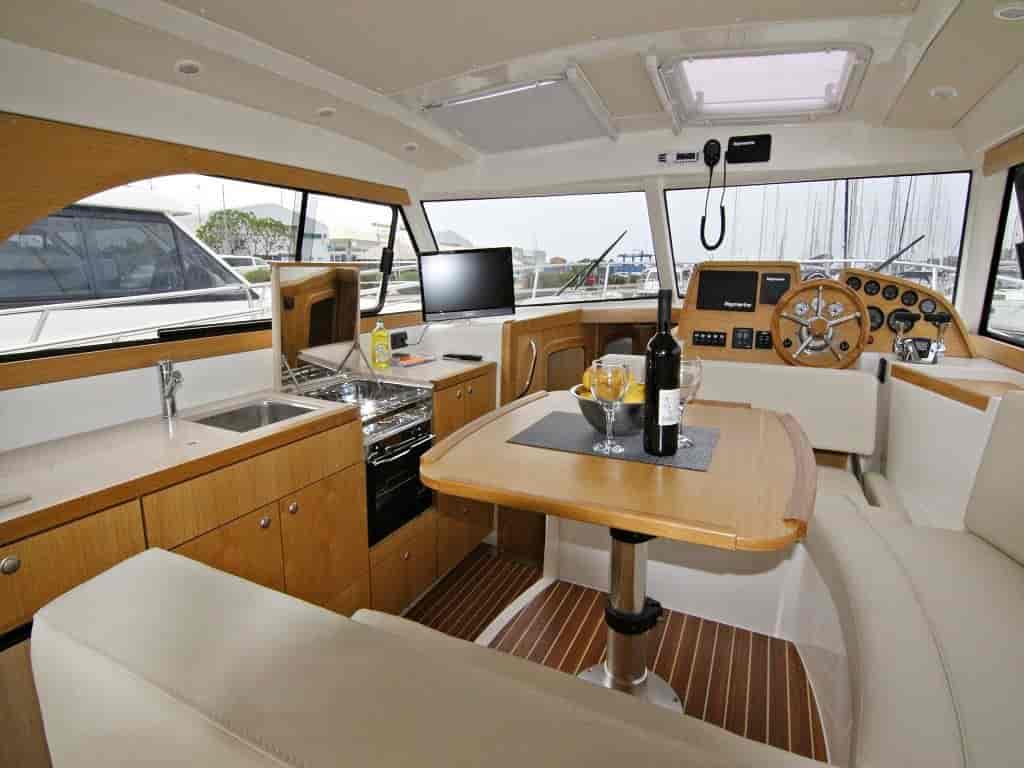 Boat picture 14