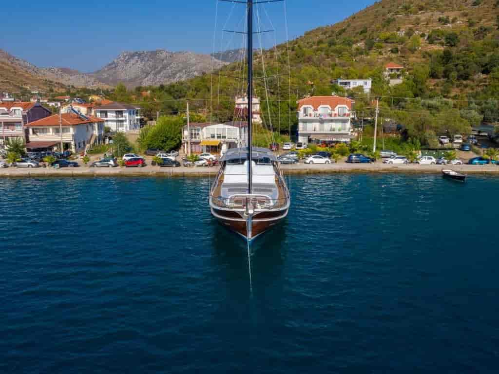 Boat picture 2