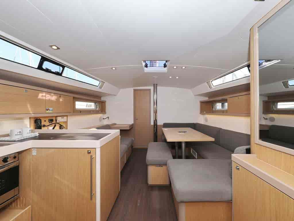 Boat picture 9