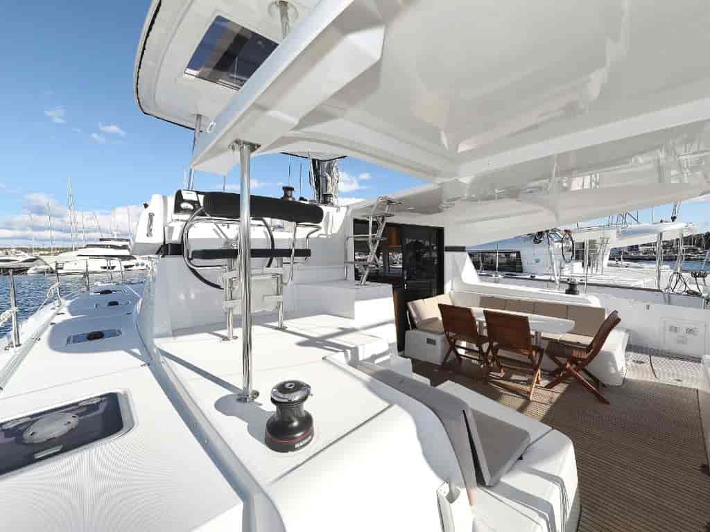 Boat picture 9