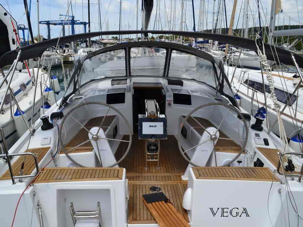 Photo 3 of Vega