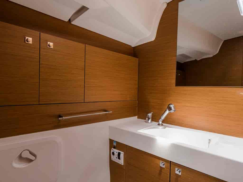 Boat picture 9