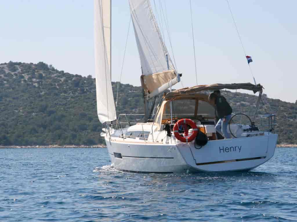 Boat picture 9
