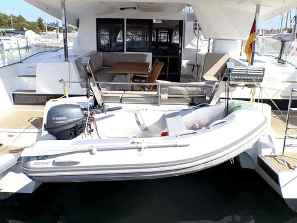 Boat picture 9