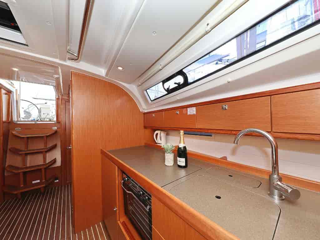 Boat picture 16
