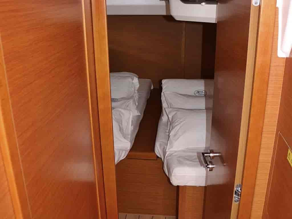 Boat picture 16