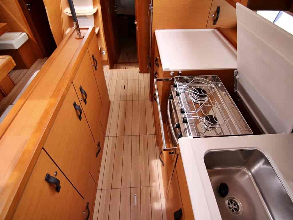 Boat picture 10