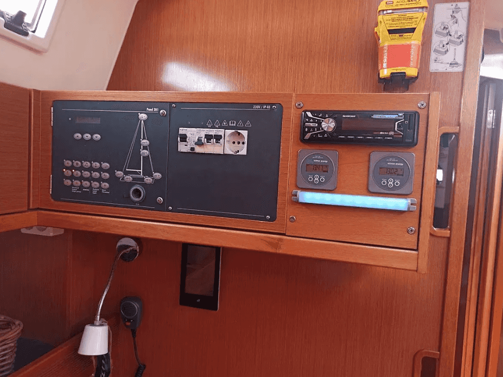 Boat picture 16